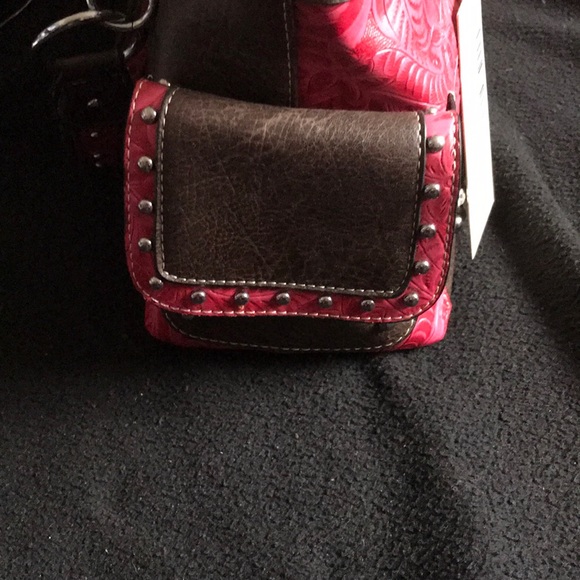 Destiny - Picture 5 of 6